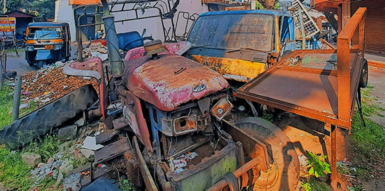 Thrippunithura Abandoned Vehicles Issue