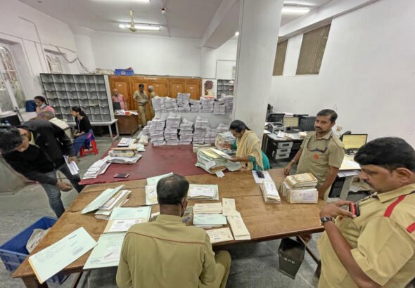 Kochi Night Parcel Service